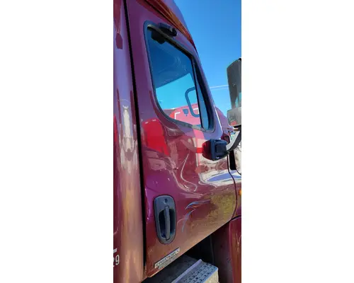 Door Assembly, Front FREIGHTLINER CASCADIA ReRun Truck Parts