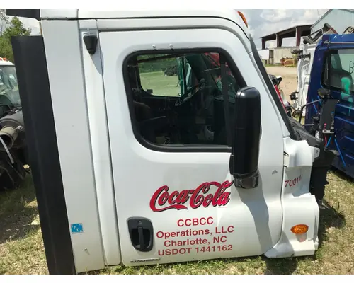 Door Assembly, Front FREIGHTLINER CASCADIA Stateline Truck Parts And Recycling Inc