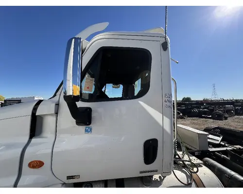 Door Assembly, Front FREIGHTLINER CASCADIA DTI Trucks