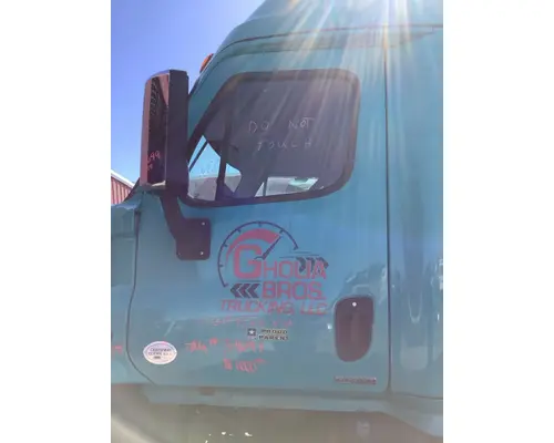 Door Assembly, Front FREIGHTLINER CASCADIA Hagerman Inc.