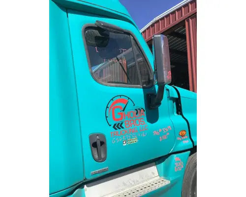 Door Assembly, Front FREIGHTLINER CASCADIA Hagerman Inc.