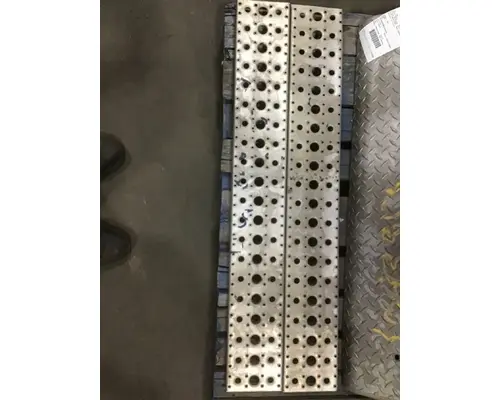 DPF (Diesel Particulate Filter) FREIGHTLINER CASCADIA Rydemore Heavy Duty Truck Parts Inc