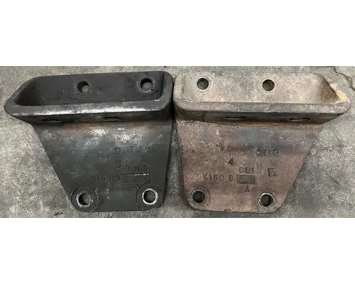Engine Mounts FREIGHTLINER Cascadia High Mountain Horsepower