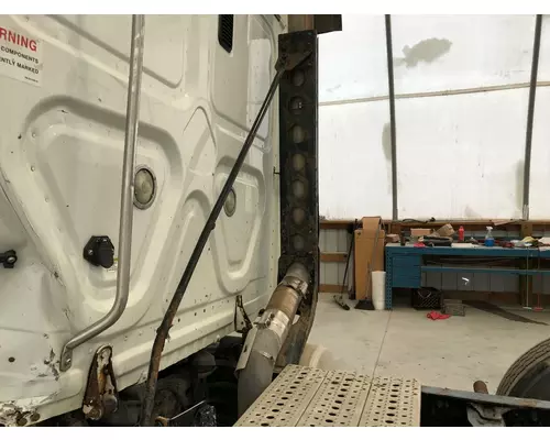 EGR Bracket Freightliner CASCADIA Vander Haags Inc Cb