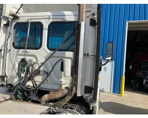 EGR Bracket Freightliner CASCADIA Vander Haags Inc WM
