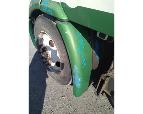 Fender Extension FREIGHTLINER CASCADIA Hagerman Inc.