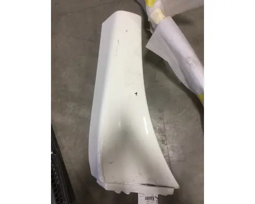 Fender Extension FREIGHTLINER CASCADIA Hagerman Inc.
