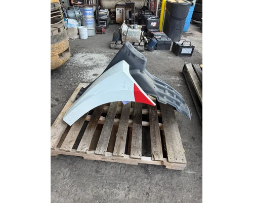 Fender Extension FREIGHTLINER CASCADIA Camerota Truck Parts