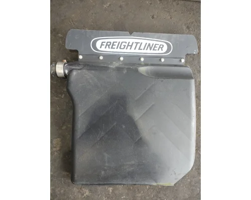 Fender Extension FREIGHTLINER CASCADIA Truck Salvage International Inc