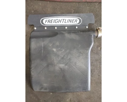 Fender Extension FREIGHTLINER CASCADIA Truck Salvage International Inc