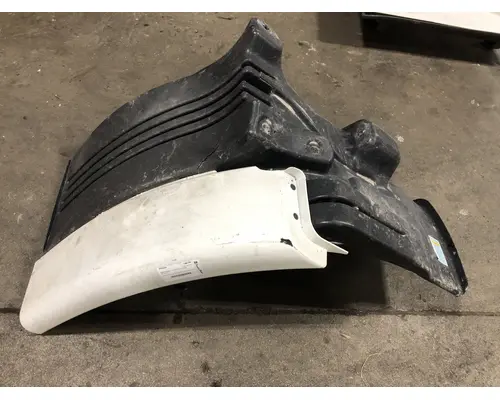 Fender Freightliner CASCADIA Vander Haags Inc Sp