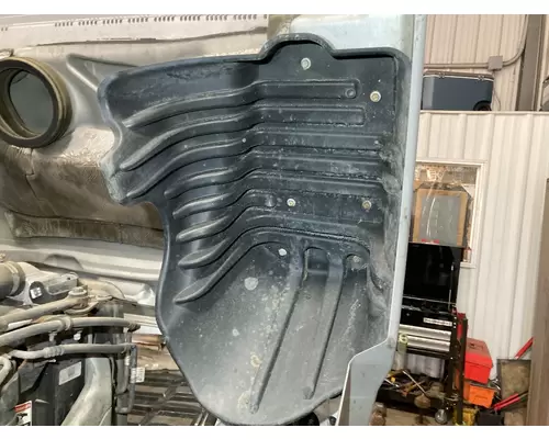 Fender Freightliner CASCADIA Vander Haags Inc Sf