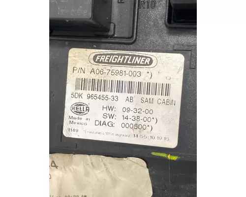 Fuse Box FREIGHTLINER Cascadia Frontier Truck Parts