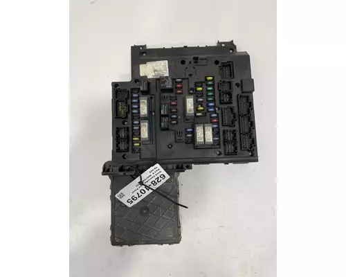 Fuse Box FREIGHTLINER Cascadia Frontier Truck Parts