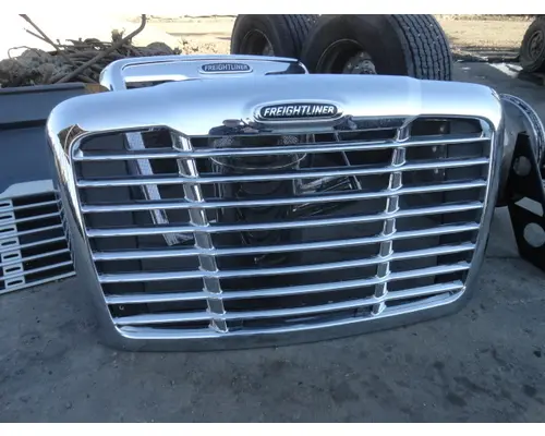 Grille FREIGHTLINER CASCADIA Sam's Riverside Truck Parts Inc