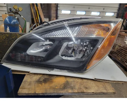 Headlamp Assembly FREIGHTLINER CASCADIA Camerota Truck Parts