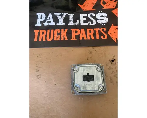 Headlamp Assembly FREIGHTLINER CASCADIA Payless Truck Parts