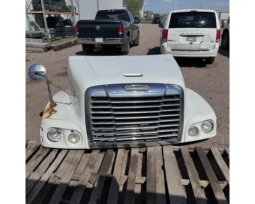 Hood Freightliner CASCADIA Quality Bus &amp; Truck Parts