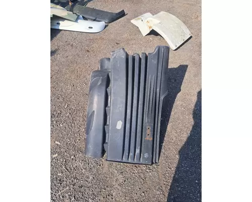Inner Fender FREIGHTLINER CASCADIA Truck Salvage International Inc
