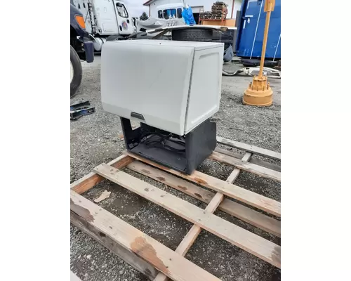 FREIGHTLINER CASCADIA LKQ KC Truck Parts - Inland Empire