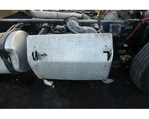 Muffler FREIGHTLINER CASCADIA Sam's Riverside Truck Parts Inc