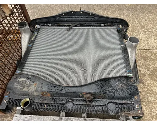 Radiator FREIGHTLINER CASCADIA K &amp; R Truck Sales, Inc.