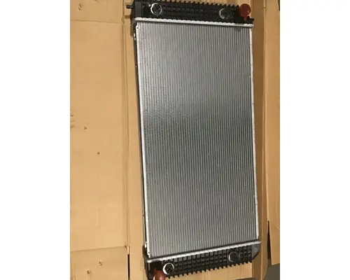 Radiator FREIGHTLINER CASCADIA K &amp; R Truck Sales, Inc.