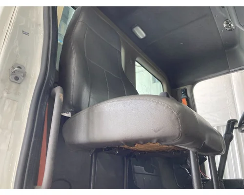 Seat, Front Freightliner CASCADIA Vander Haags Inc COL