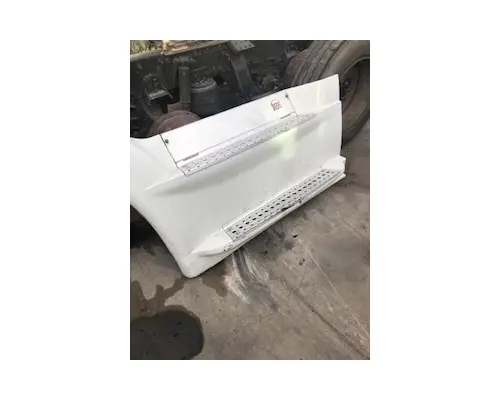 Side Fairing FREIGHTLINER Cascadia American Truck Salvage