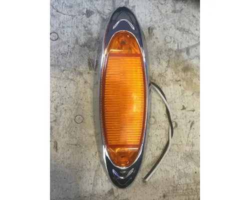 Side Marker Lamp, Rear FREIGHTLINER CASCADIA Hagerman Inc.
