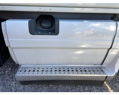 Skirt FREIGHTLINER CASCADIA Custom Truck One Source