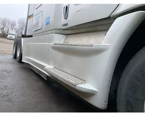 Skirt Freightliner CASCADIA Vander Haags Inc Dm