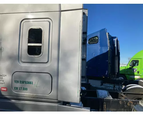 Sleeper Fairing Freightliner CASCADIA Vander Haags Inc Dm