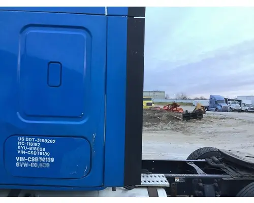 Sleeper Fairing Freightliner CASCADIA Vander Haags Inc Dm