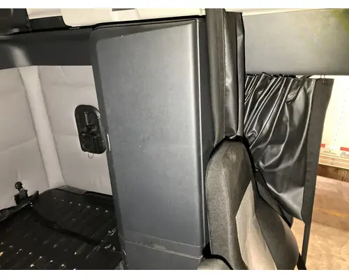 Sleeper Freightliner CASCADIA Vander Haags Inc Sf