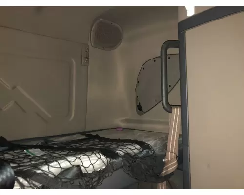 Sleeper Freightliner CASCADIA Vander Haags Inc Cb