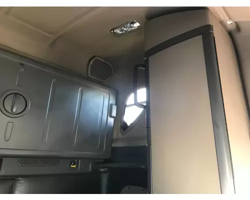Sleeper Freightliner CASCADIA Vander Haags Inc Kc
