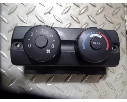 Temperature Control FREIGHTLINER CASCADIA Boots &amp; Hanks Of Pennsylvania