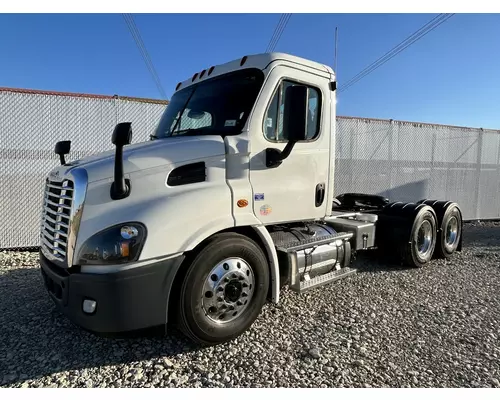 Complete Vehicle Freightliner CASCADIA Vander Haags Inc Col