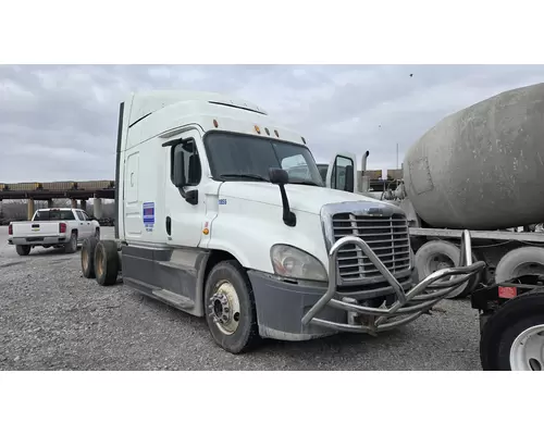 Complete Vehicle FREIGHTLINER CASCADIA Custom Truck One Source