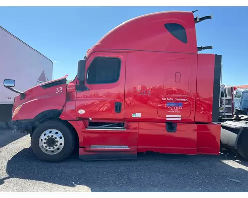Complete Vehicle FREIGHTLINER CASCADIA Hagerman Inc.