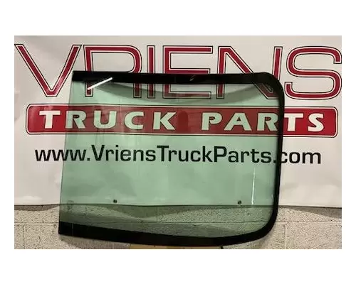 Windshield Glass FREIGHTLINER CASCADIA Vriens Truck Parts