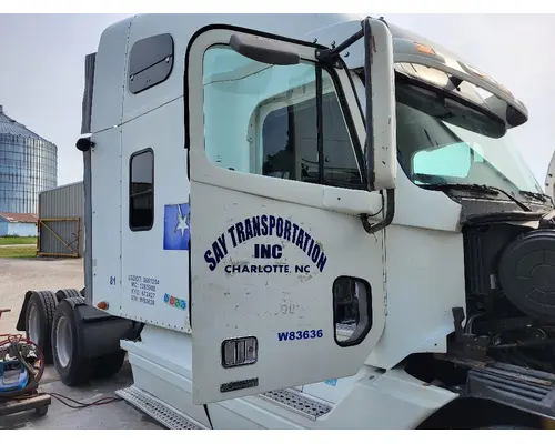 Door Assembly, Front FREIGHTLINER CENTURY 120 1996-2010 LKQ Thompson Motors - Wykoff