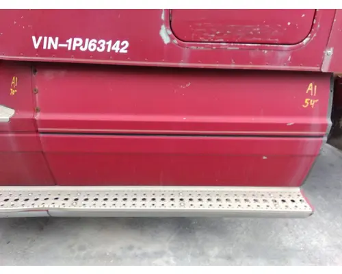 Side Fairing FREIGHTLINER CENTURY 120 LKQ Thompson Motors - Wykoff