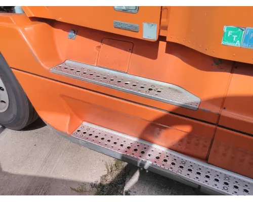 Side Fairing FREIGHTLINER CENTURY 120 LKQ Heavy Truck - Goodys