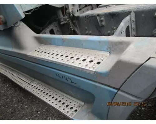 Side Fairing FREIGHTLINER CENTURY 120 LKQ Wholesale Truck Parts