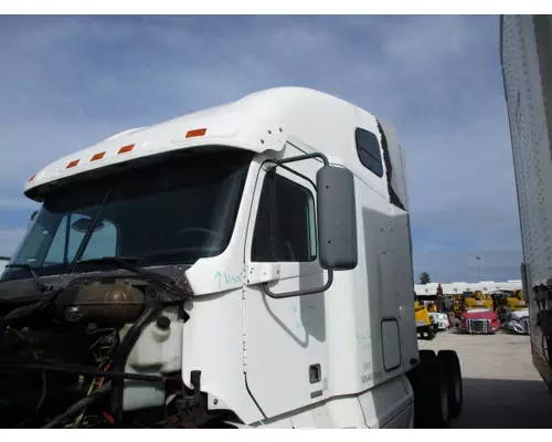 Cab FREIGHTLINER CENTURY 120 LKQ Heavy Truck - Tampa