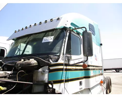 Cab FREIGHTLINER CENTURY 120 LKQ Heavy Truck - Tampa