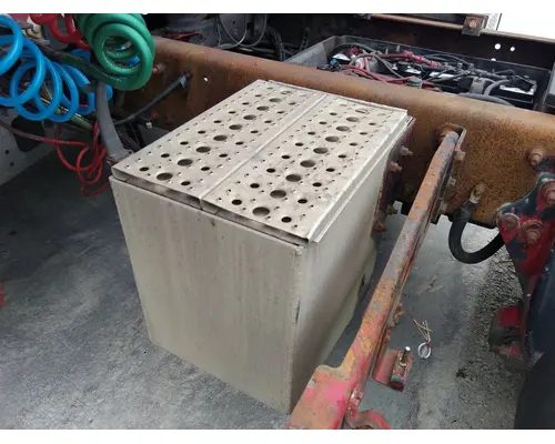 Tool Box FREIGHTLINER CENTURY 120 LKQ Thompson Motors - Wykoff