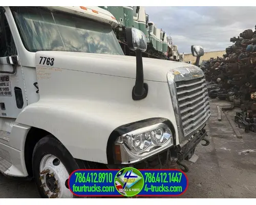 Hood Freightliner CENTURY CLASS 112 4-trucks Enterprises LLC